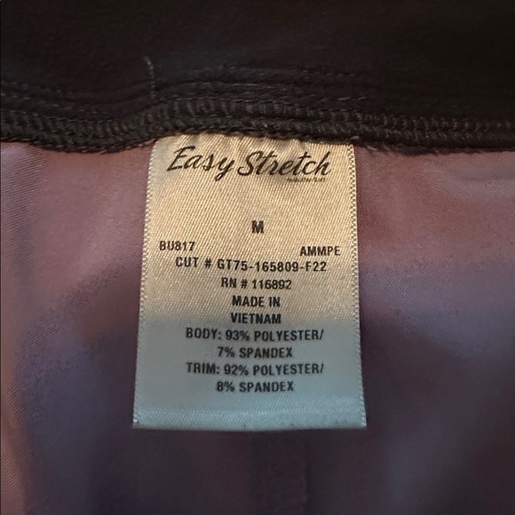 Easy Stretch Purple Scrub Set - Picture 4 of 4